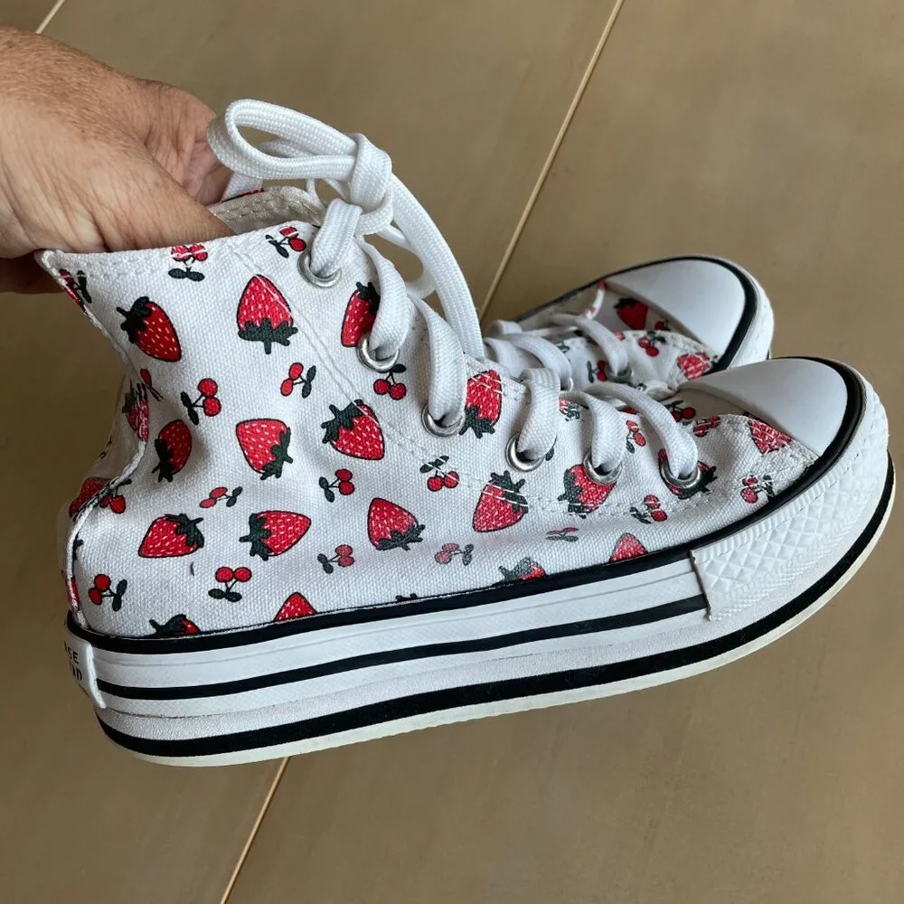Converse‎ Chuck Taylor All Star Lift Hi Sneakers, White & Red Strawberry - Sz 13